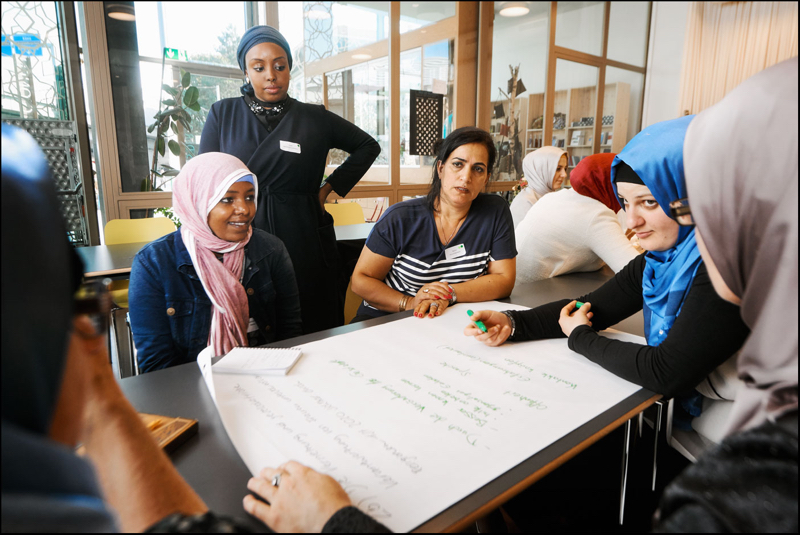 Interreligiöses Frauenparlament